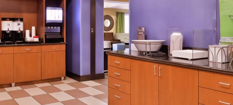 希尔顿欢朋酒店-南哈利森(Hampton Inn Harrisonburg-South)图片