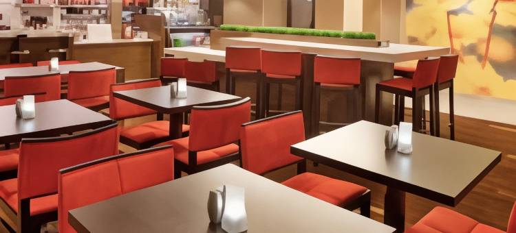 盐湖城机场万怡酒店(Courtyard Salt Lake City Airport)图片