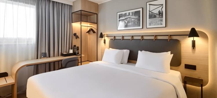 巴黎西苏雷内斯桥康铂酒店(Campanile Paris Ouest - Pont de Suresnes)图片