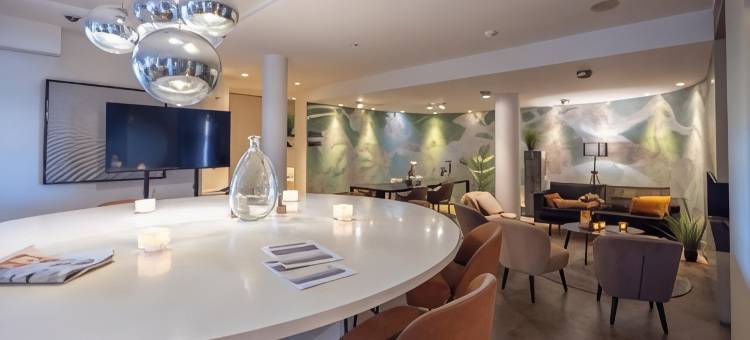 埃尊多恩弗莱彻酒店 - 餐厅(Fletcher Hotel - Restaurant Elzenduin)图片
