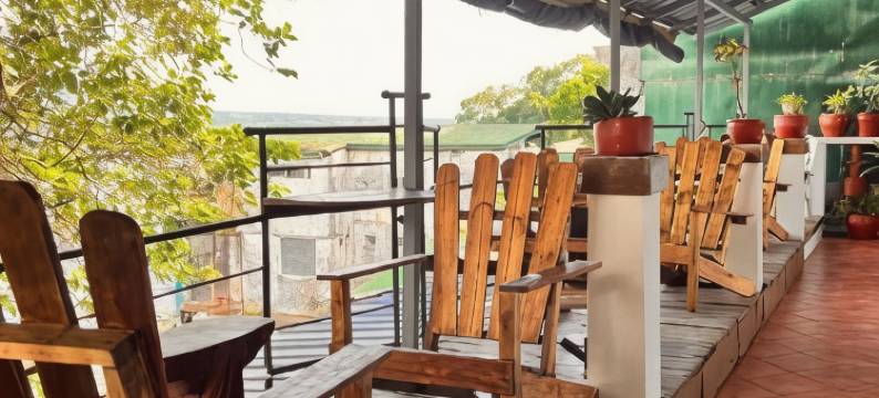 哈雷酒吧酒店(Harleys Pub and Hotel)图片