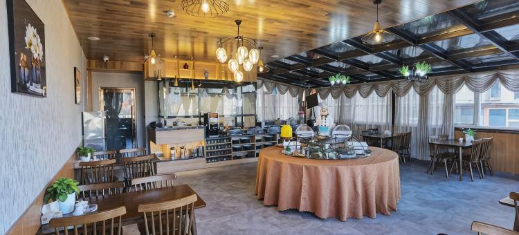 金凯悦商务酒店(静乐汾河川国家湿地公园店)图片