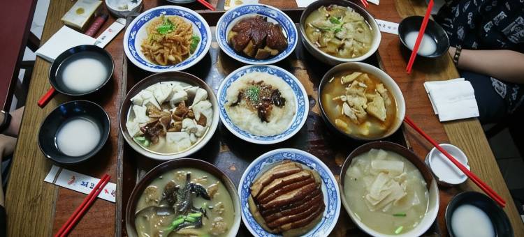 黄家九大碗民宿(三峡人家店)图片