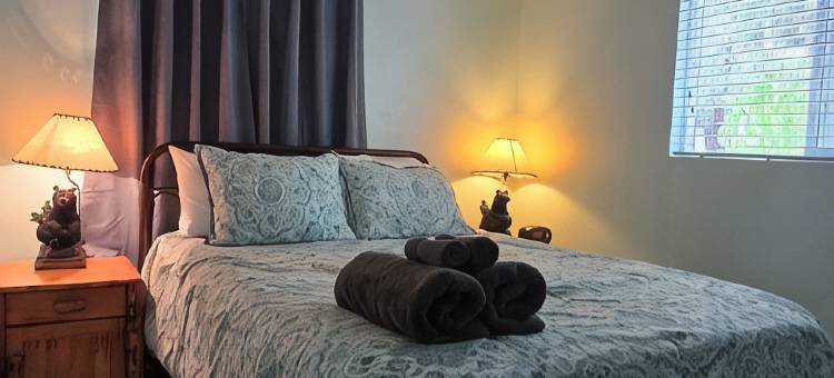 可通往河畔，安静，适合家庭且宠物友好。木屋，山谷内最佳山景(River Access, Quiet, Family and Pet Friendly. Best Mountain Views in the Valley)图片