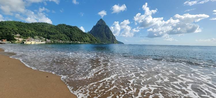 海顶景观公寓酒店(Sea Piton View Apartment- Location, Convenience, Modern Living)图片
