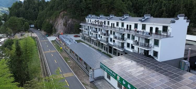 和裕·栖湖民宿图片