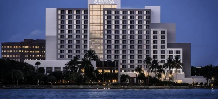 迈阿密机场铂尔曼酒店(Pullman Miami Airport)图片