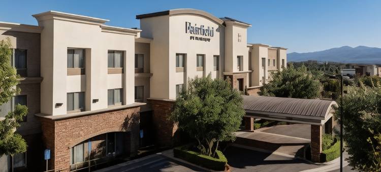 科罗纳/诺科河畔区万枫酒店及套房(Fairfield Inn & Suites Riverside Corona/Norco)图片