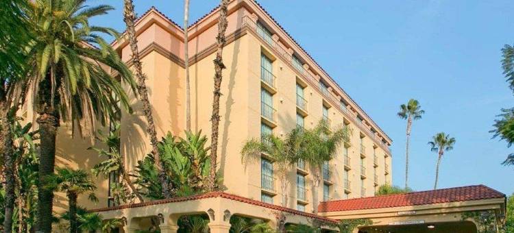 阿卡迪亚帕萨迪纳区希尔顿安泊套房酒店(Embassy Suites by Hilton Arcadia-Pasadena Area)图片