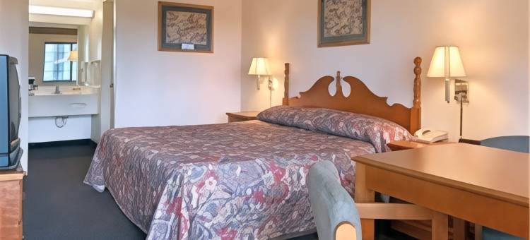 科科莫温德姆戴斯套房酒店(Days Inn & Suites by Wyndham Kokomo)图片
