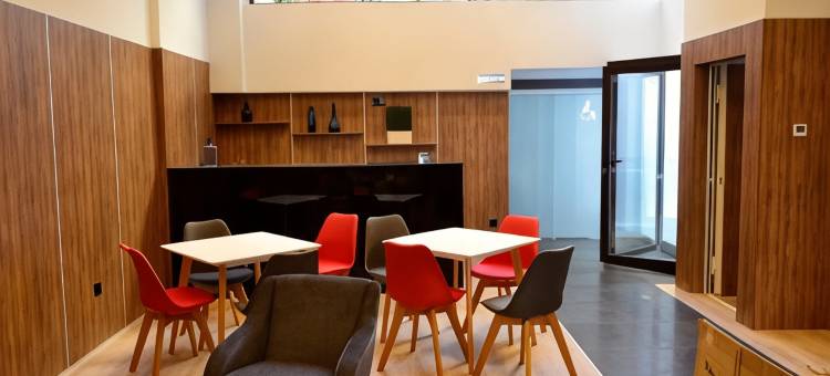 埃达站澳伦瑟酒店(Hotel Alda Estación Ourense)图片