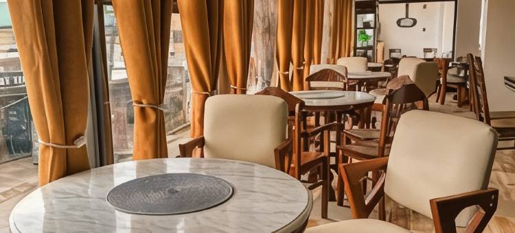 查若斯多米特尔酒店(Charos Dormitel)图片