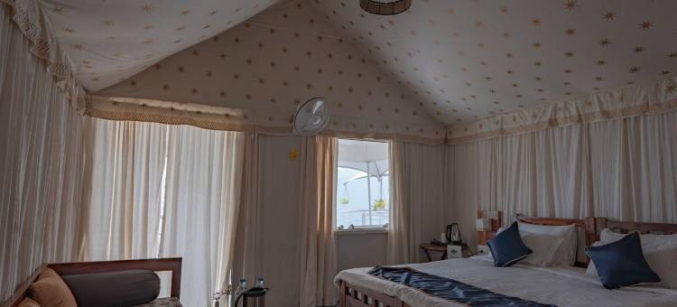 白天堂营地(White Heaven Camps)图片