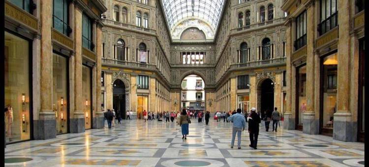 顶层酒店(Top Floor Rentrooms Napoli)图片