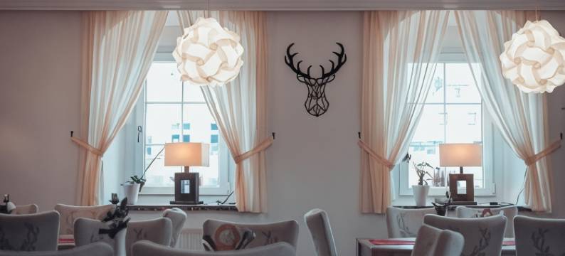 盖斯霍夫罗特赫希酒店(Gasthof Und Hotel Roter Hirsch)图片