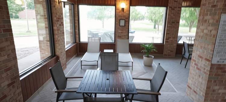 凯艺酒店 - 斯托姆湖(Quality Inn - Storm Lake)图片