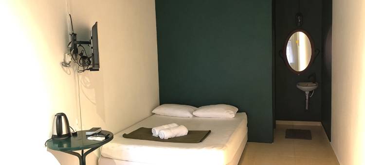 皇宫之家(Rumah Tepi Istana)图片