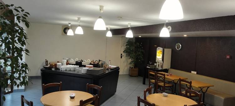 基里亚德尚蒂伊酒店(Kyriad Chantilly)图片