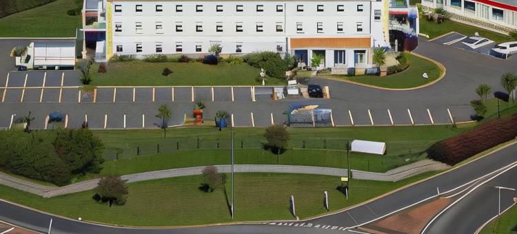 尼奥尔东拉克雷彻宜必思快捷酒店(Ibis Budget Niort Est la Crèche)图片