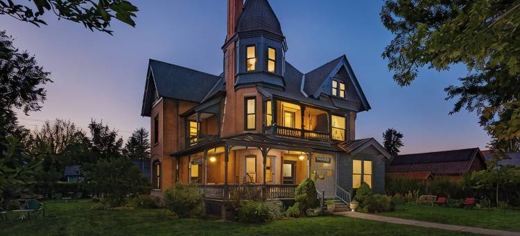 午夜小屋床和早餐旅馆(Gable House Bed and Breakfast Inn)图片