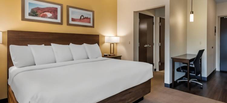 摩押靠近拱门国家公园美茵斯坦套房酒店(MainStay Suites Moab Near Arches National Park)图片