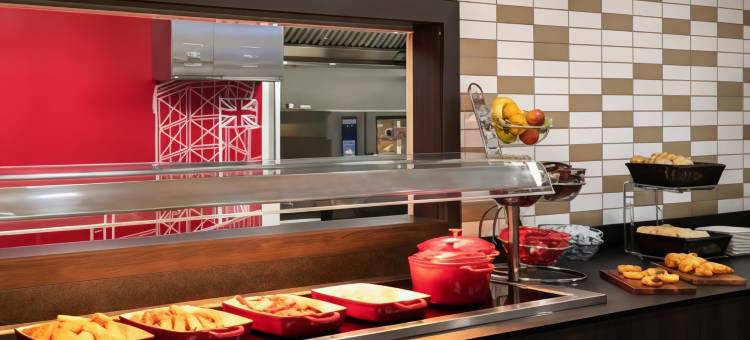 利兹东华美达温德姆酒店(Ramada by Wyndham Leeds East)图片