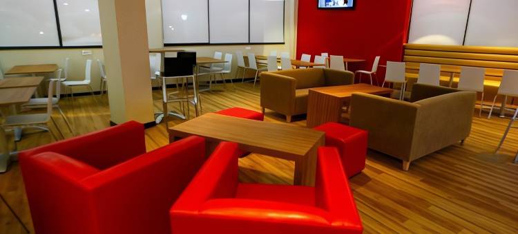 瓦伦西亚机场旅屋酒店(Travelodge Valencia Aeropuerto)图片