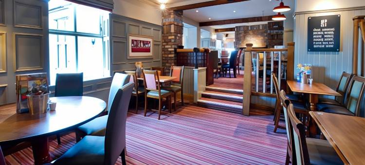 普瑞米尔埃尔金旅社(Premier Inn Elgin)图片