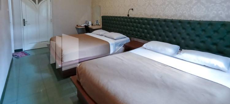 尼洛霍特尔克布门米特拉瑞德多兹(Nillo Hotel Kebumen Mitra RedDoorz)图片