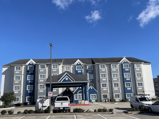 巴吞鲁日机场麦客达温德姆酒店及套房