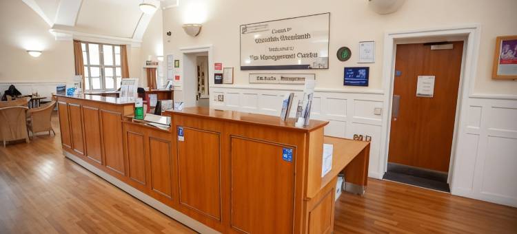 管理中心酒店(The Management Centre)图片