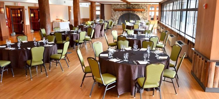 熊山眺望小屋酒店(Overlook Lodge and Stone Cottages at Bear Mountain)图片