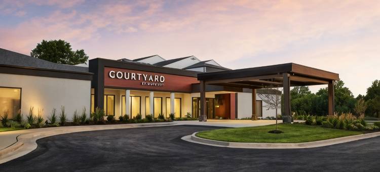 堪萨斯城奥佛兰公园/梅特卡夫学院大道南万怡酒店(Courtyard Kansas City Overland Park/Metcalf, South of College Boulevard)图片