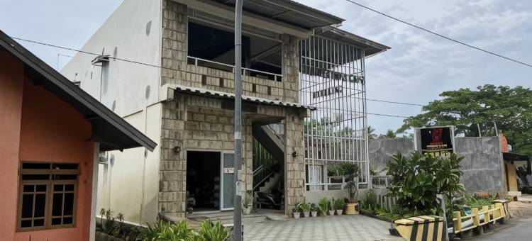 O酒店 巴托杜皮伊斯兰旅馆 靠近布图卡桑比(Hotel O Batodupi Guesthouse Syariah Near Buttu Kasambi)图片