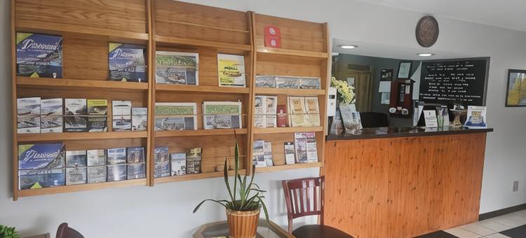 马塞纳温德姆速8酒店(Super 8 by Wyndham Massena NY)图片