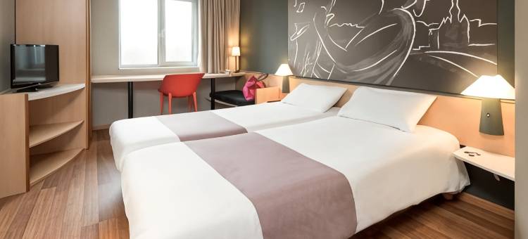 宜必思迪南中心酒店(Ibis Dinant Centre)图片