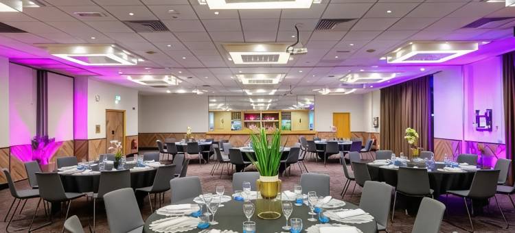 伯明翰中心诺富特酒店(Novotel Birmingham Centre)图片