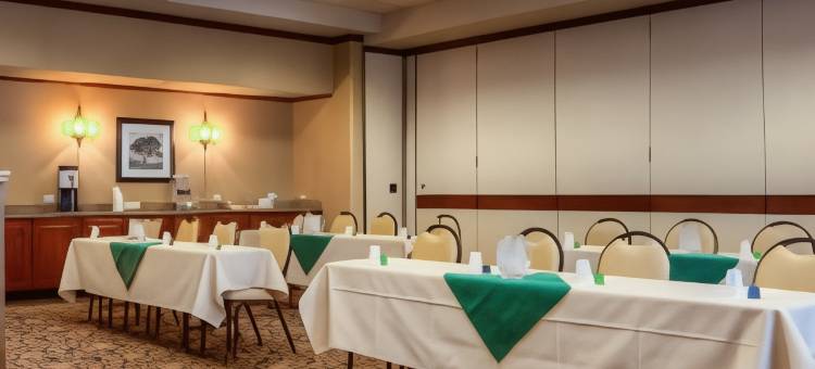 希尔顿欢朋套房酒店-芒廷霍姆(Hampton Inn & Suites Mountain Home)图片