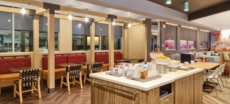 雪城卡米卢斯希尔顿Tru酒店(Tru by Hilton Camillus Syracuse)图片