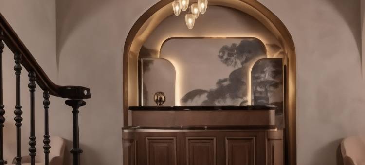 佩拉阿达汉德卡蒙多-傲途格精选(Adahan DeCamondo Pera, Autograph Collection)图片