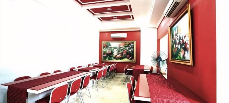 贡图尔拉亚塞蒂亚布迪红多兹Plus酒店(RedDoorz Plus @ Guntur Raya Setiabudi)图片