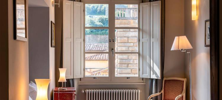 Florence Center 4 Bedrooms Apartment with Piazza Views. Piazza Pitti I图片