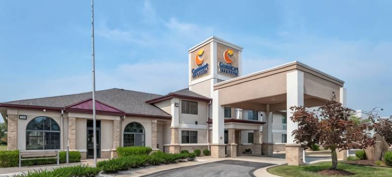 舒适套房酒店(Comfort Inn & Suites Napoleon)图片