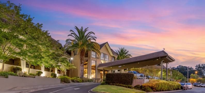 诺瓦托奥克斯贝斯特韦斯特优质酒店(Best Western Plus Novato Oaks Inn)图片