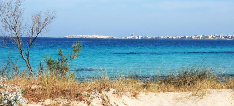 Apartment near Baia Verde Beach图片