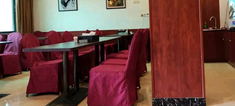 亚信电竞酒店(东莞上悦汇购物中心店)图片