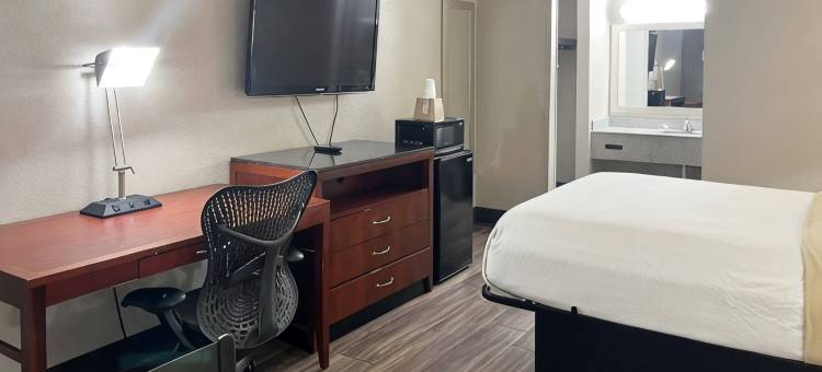 Motel 6 罗利, NC – 市中心南部(Motel 6 Raleigh, NC – Downtown South)图片