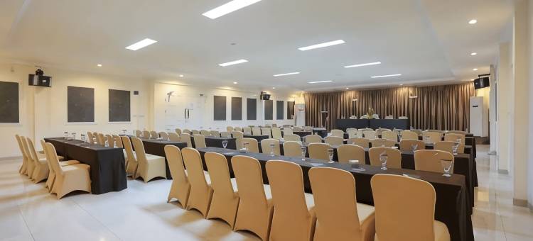 拉马雅纳酒店(Ramayana Hotel)图片