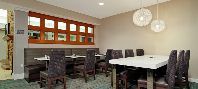 凤凰城格兰岱尔体育和娱乐区居家酒店(Residence Inn Phoenix Glendale Sports & Entertainment District)图片