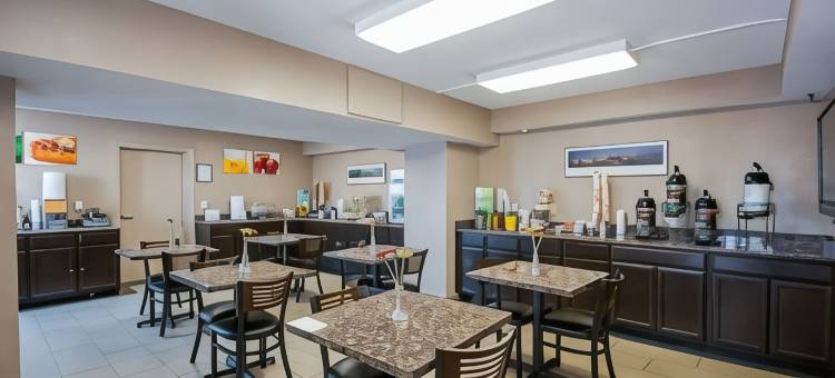 波托马克米尔斯附近凯艺酒店(Quality Inn Near Potomac Mills)图片